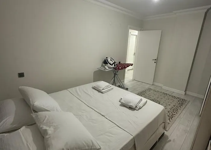 Konyaalti Guersu Denize Sifir Sahilde Full Esyali Lueks *