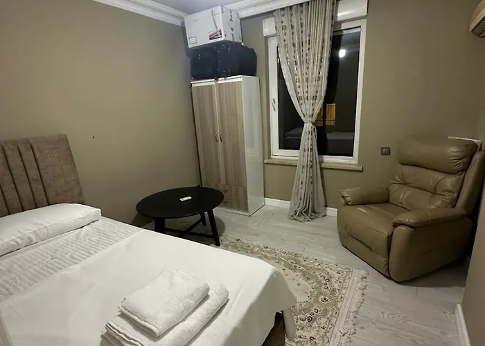 Konyaalti Guersu Denize Sifir Sahilde Full Esyali Lueks Antalya