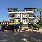 Konyaalti Guersu Denize Sifir Sahilde Full Esyali Lueks * Antália